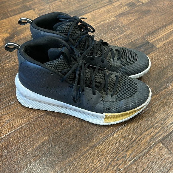 Under Armour Women’s Jet Basketball Shoe - Size 10.5 - Picture 1 of 6